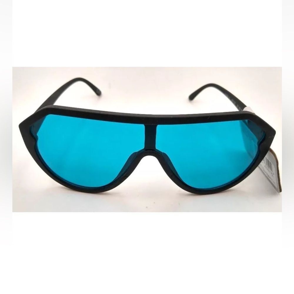 NWT Women Sunglasses West Loop NS0822 23 BLK/Trt VL 100% UVA-UVB Lens Protected